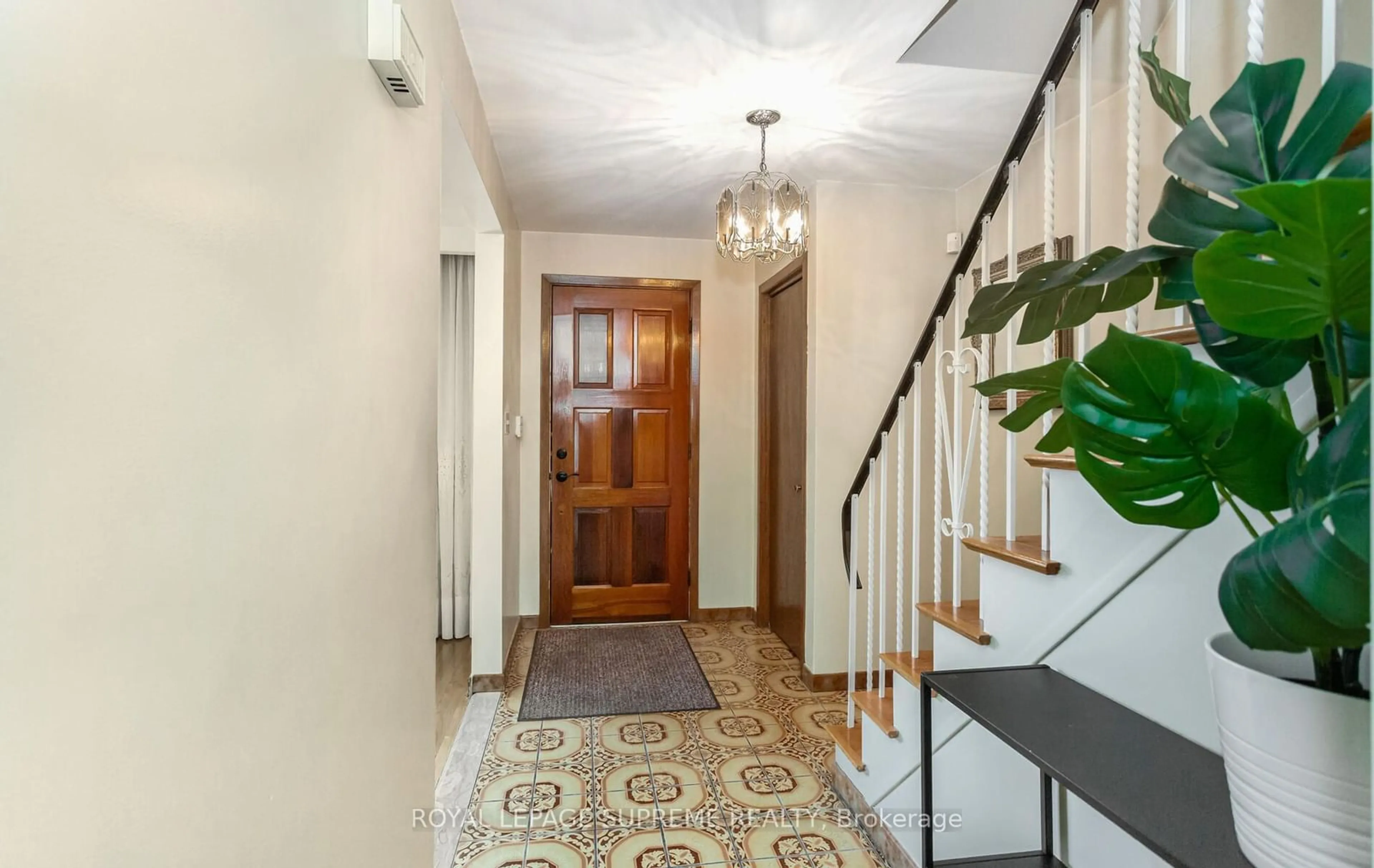 Indoor entryway for 48 Pritchard Ave, Toronto Ontario M6N 1T3