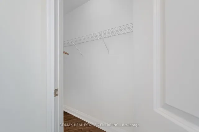Additional image 23 of 50 Absolute Ave Unit 4908