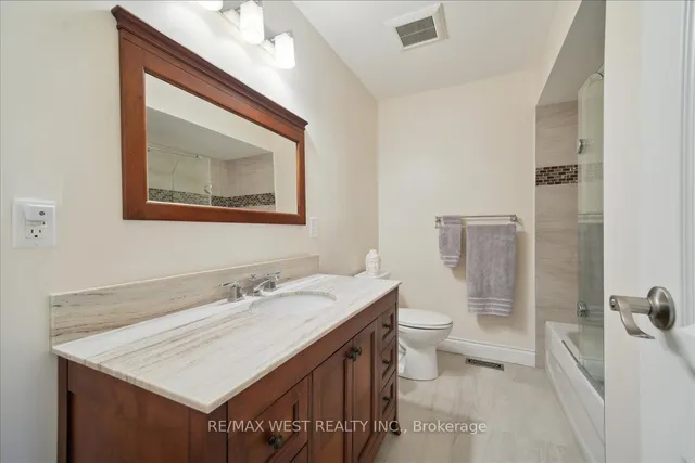 Additional property image - 2120 Rathburn Rd Unit 128