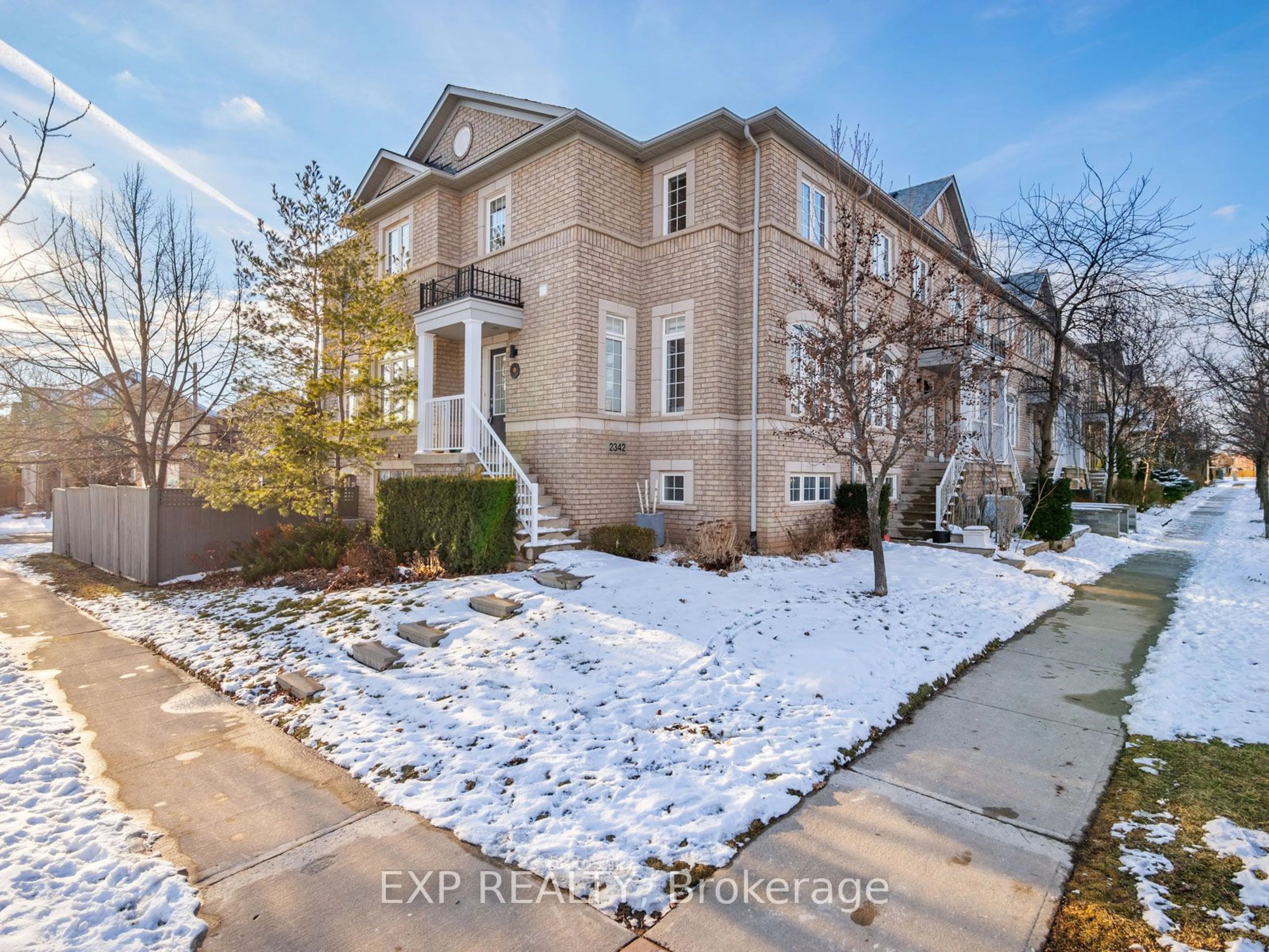 Unknown for 2342 Sutton Dr, Burlington Ontario L7L 6Y8