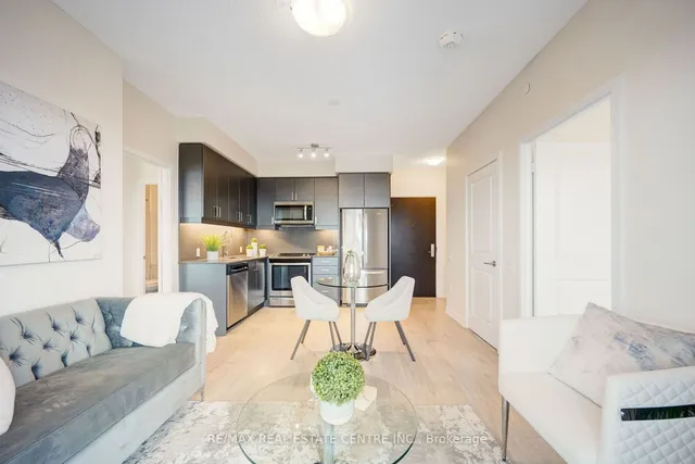 Additional image 21 of 8 Nahani Way Unit 1722