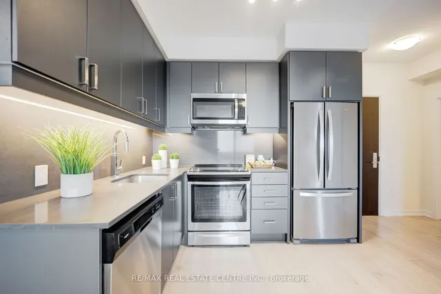 Additional image 20 of 8 Nahani Way Unit 1722
