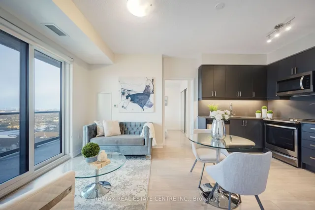 Additional image 10 of 8 Nahani Way Unit 1722