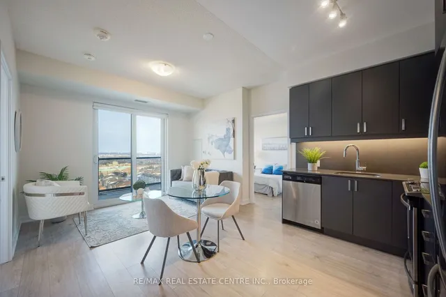 Additional image 25 of 8 Nahani Way Unit 1722