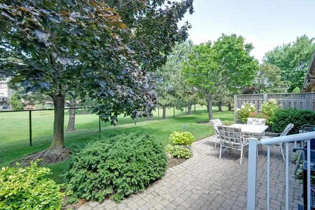 Additional property image - 4275 Millcroft Park Dr Unit 15