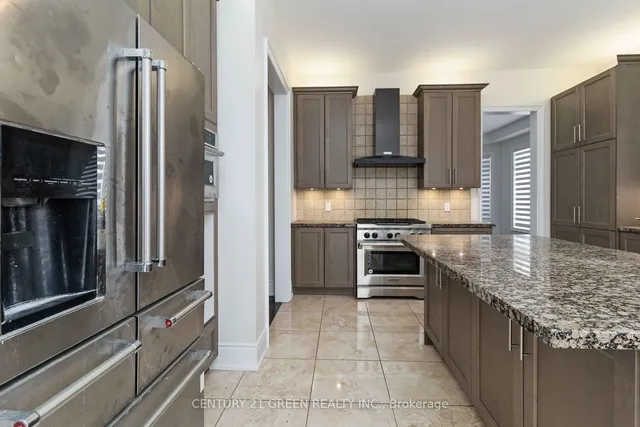 Additional property image - 13 Foothills Cres