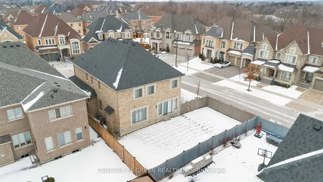 Additional property image - 13 Foothills Cres