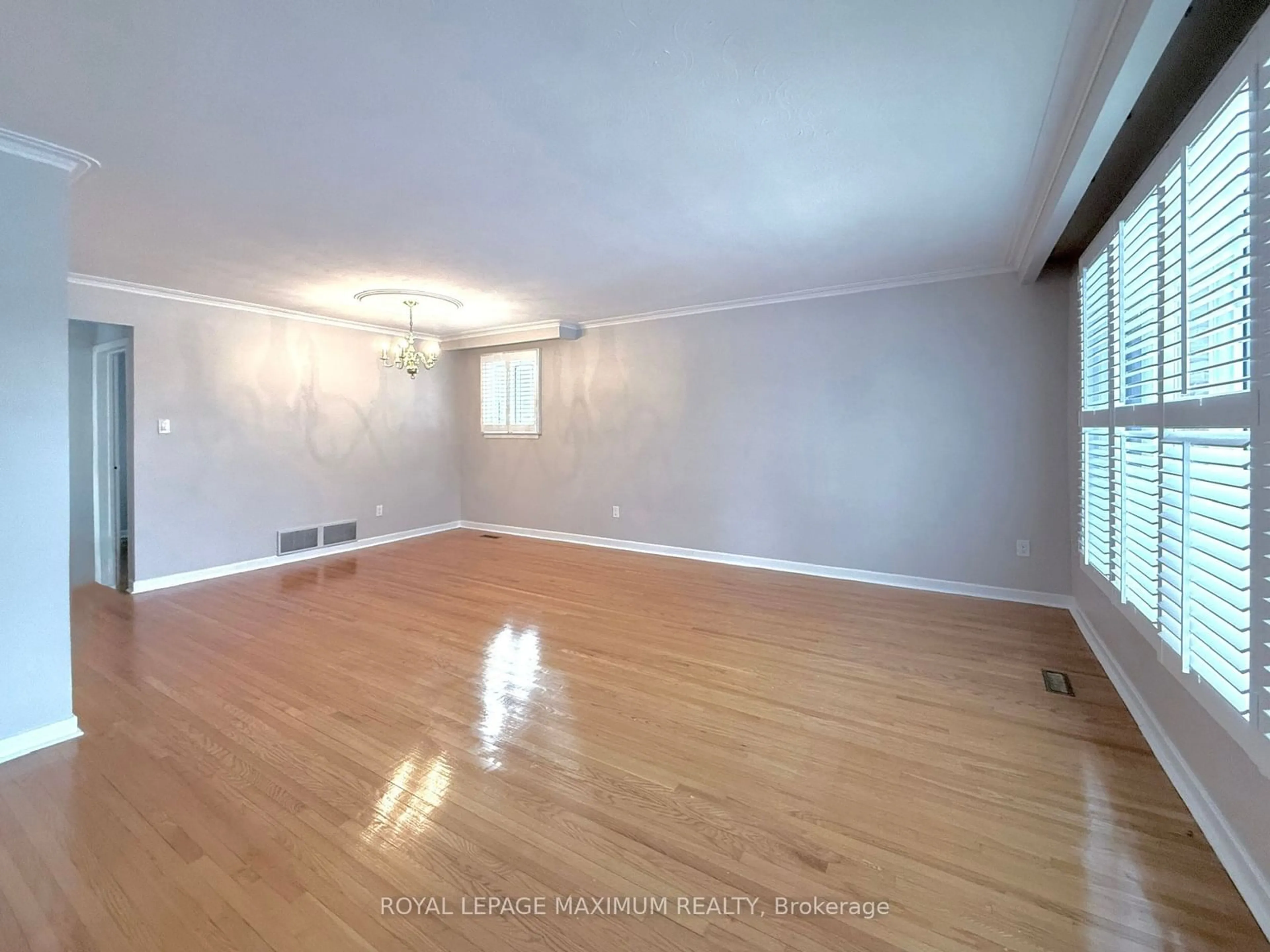 A pic of a room for 9 Austrey Crt, Toronto Ontario M3M 1Y3