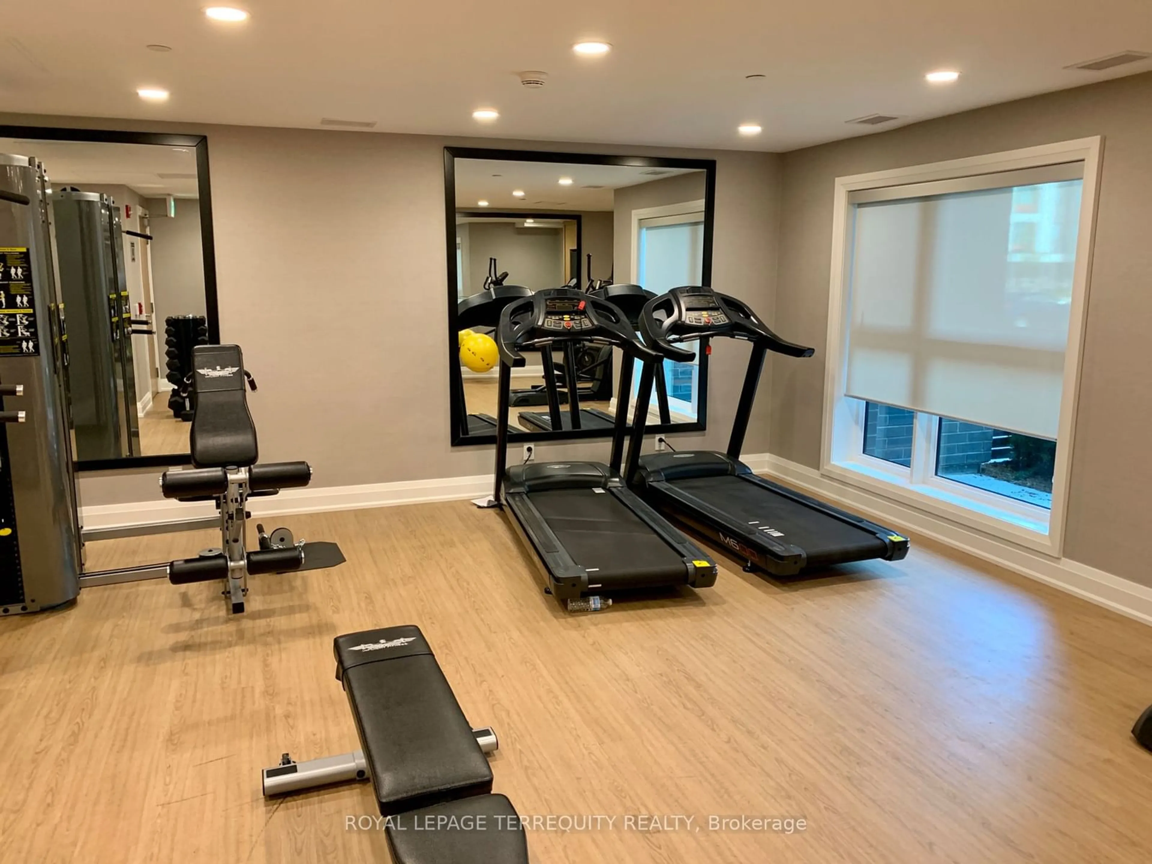 Gym or fitness room for 128 Grovewood Common #516, Oakville Ontario L6H 0X3