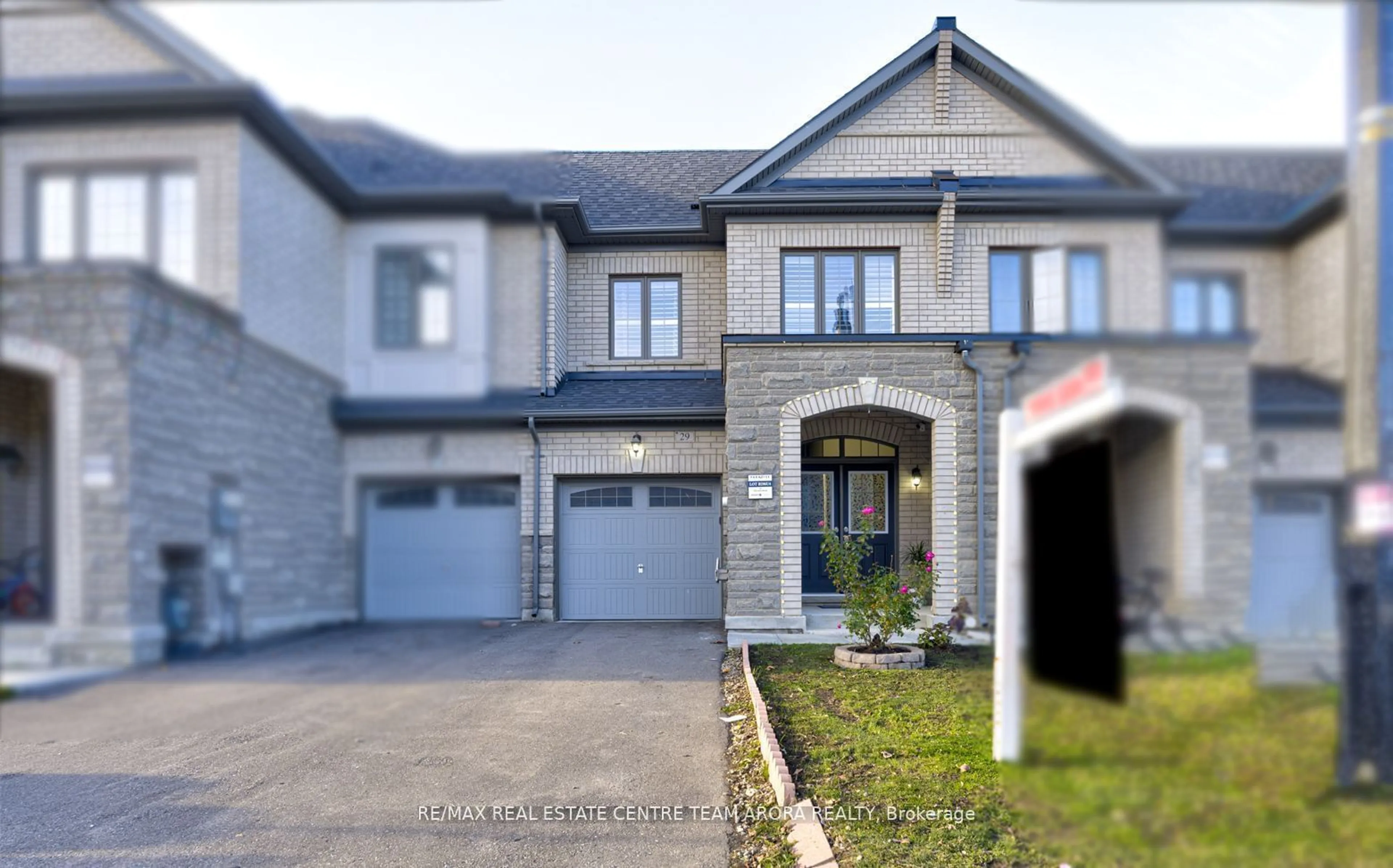 Home with brick exterior material, street for 29 Adventura Rd, Brampton Ontario L7A 5A7