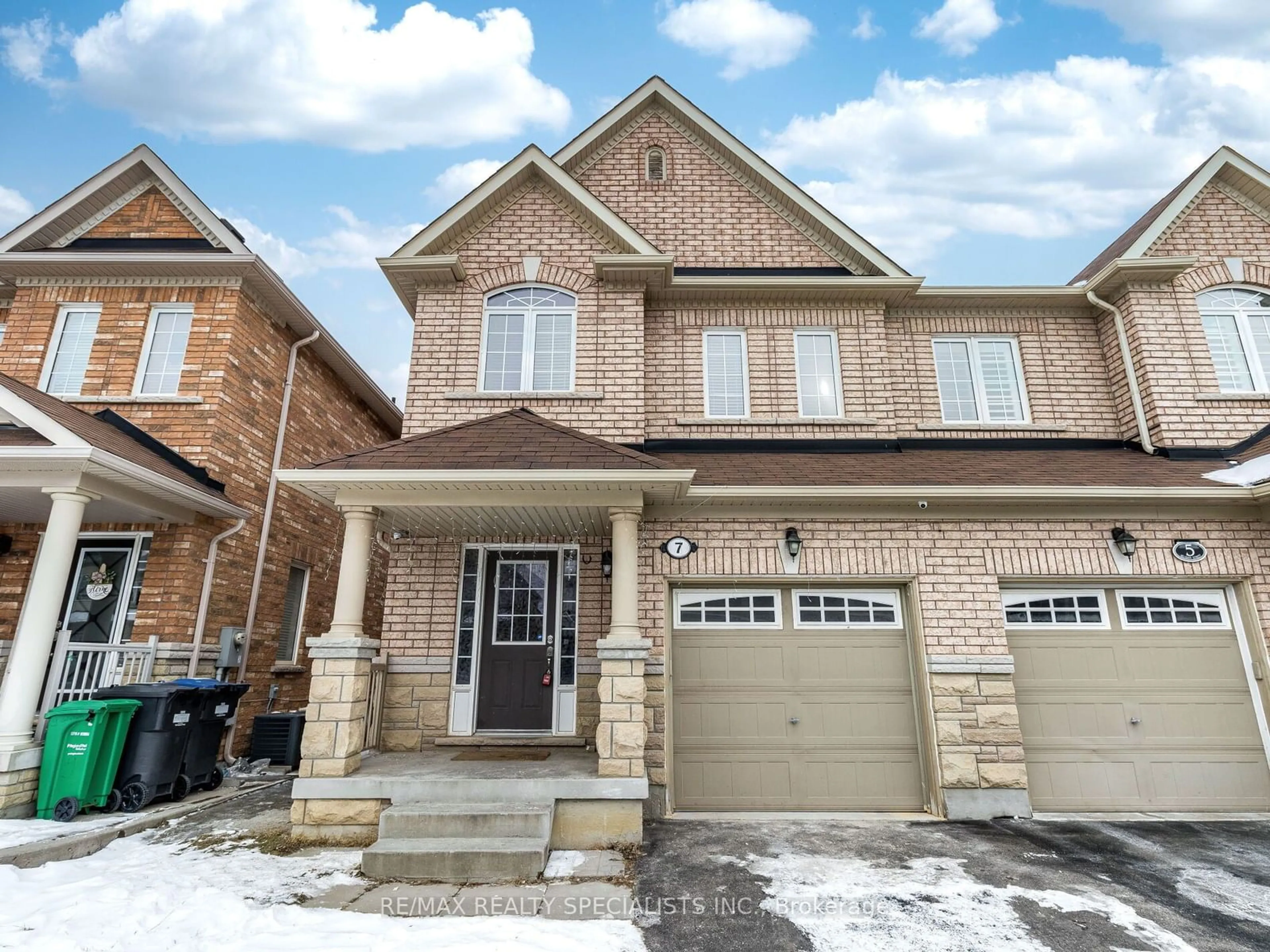 Home with brick exterior material, street for 7 Selsdon St, Brampton Ontario L6X 3E3