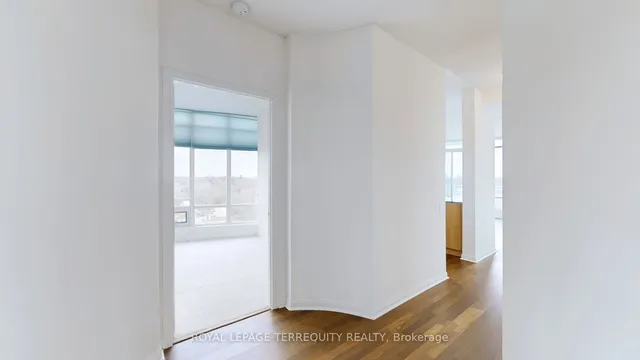 Additional property image - 15 Windermere Ave Unit 1005