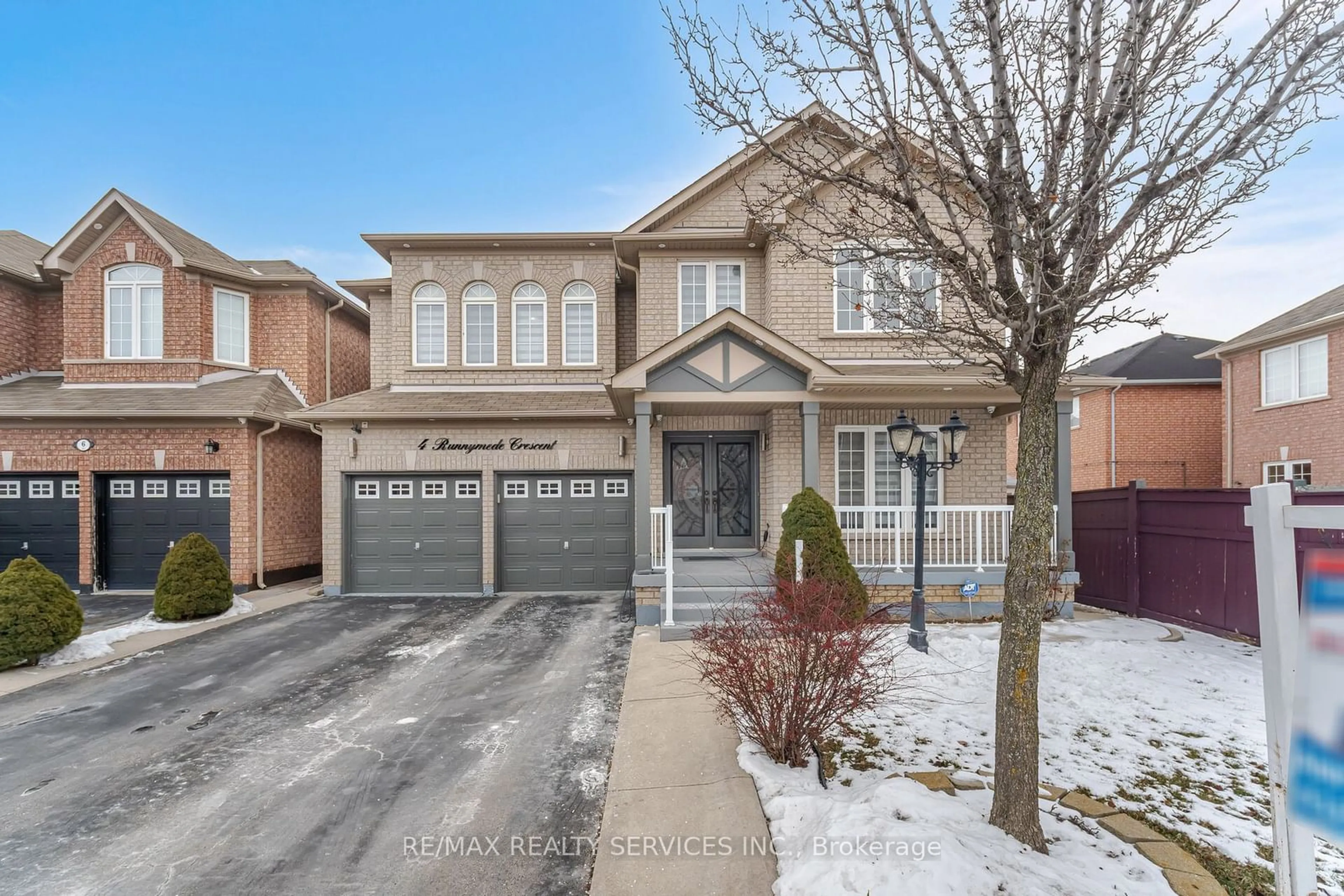 Home with brick exterior material, street for 4 Runnymede Cres, Brampton Ontario L6R 0L3