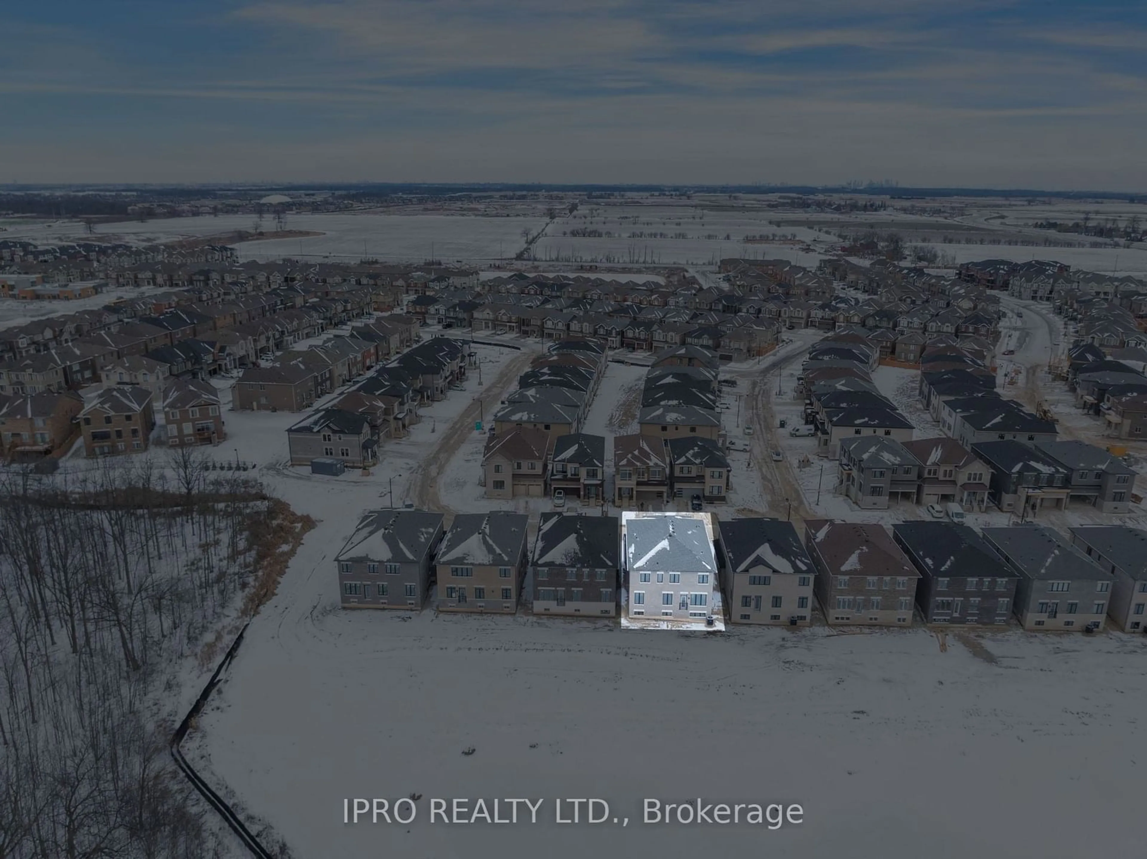 A pic from outside/outdoor area/front of a property/back of a property/a pic from drone, street for 795 Apple Terr, Milton Ontario L9E 2C3