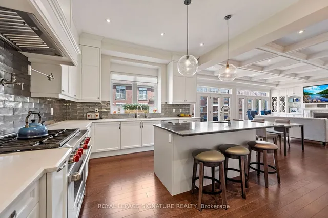 Additional property image - 11 Natural Terr