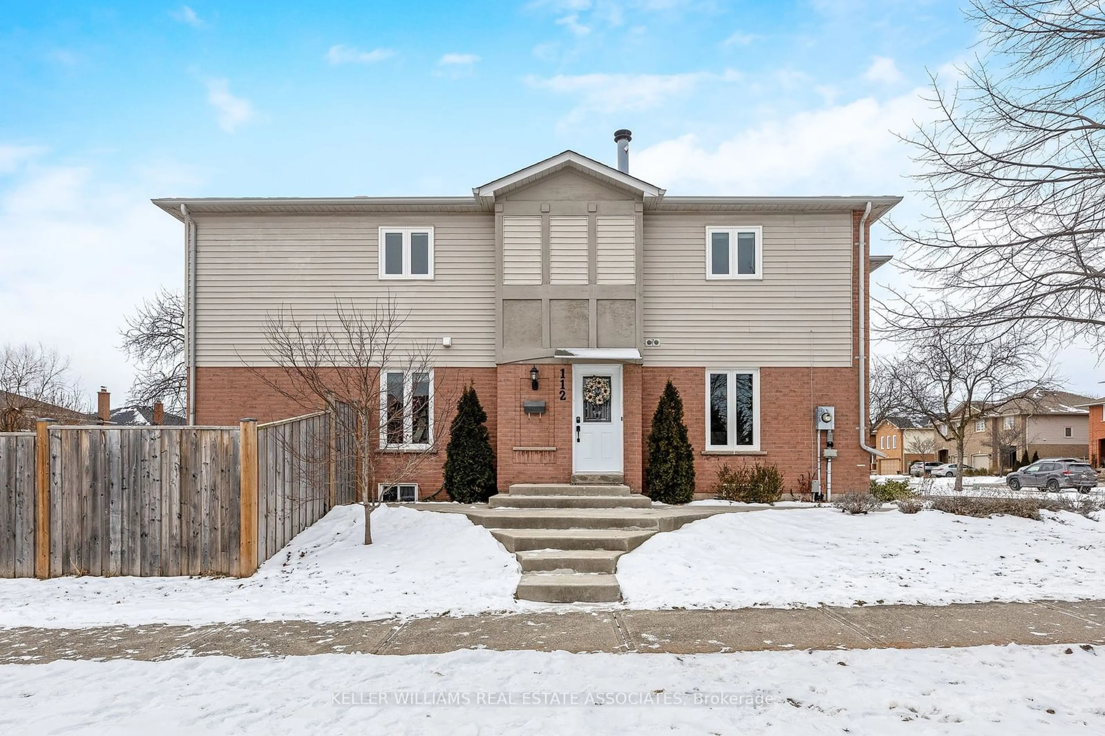 Home with brick exterior material, street for 112 Genesee Dr, Oakville Ontario L6H 5Z3