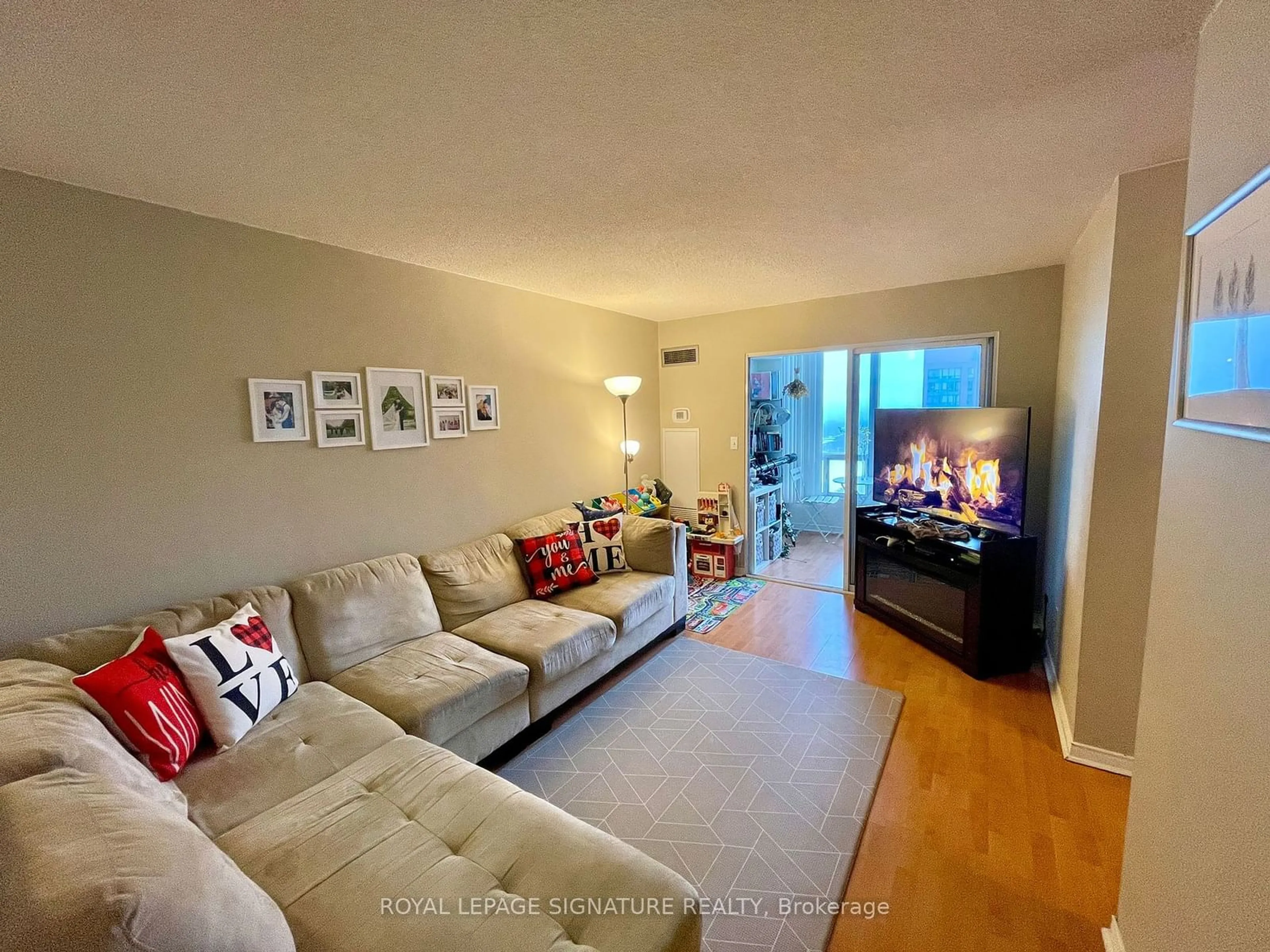 Living room with furniture, unknown for 155 Hillcrest Ave #2114, Mississauga Ontario L5B 3Z2