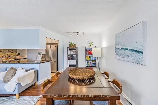 Additional property image - 2052 Courtland Dr Unit 401