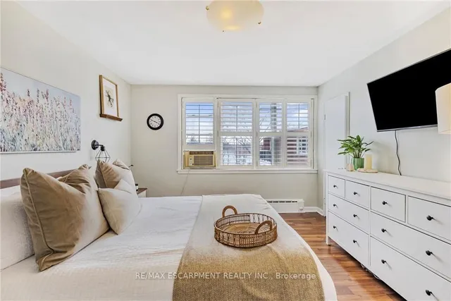 Additional property image - 2052 Courtland Dr Unit 401