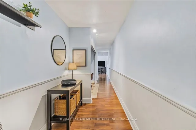 Additional property image - 2052 Courtland Dr Unit 401