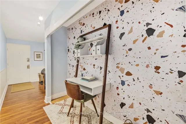 Additional property image - 2052 Courtland Dr Unit 401
