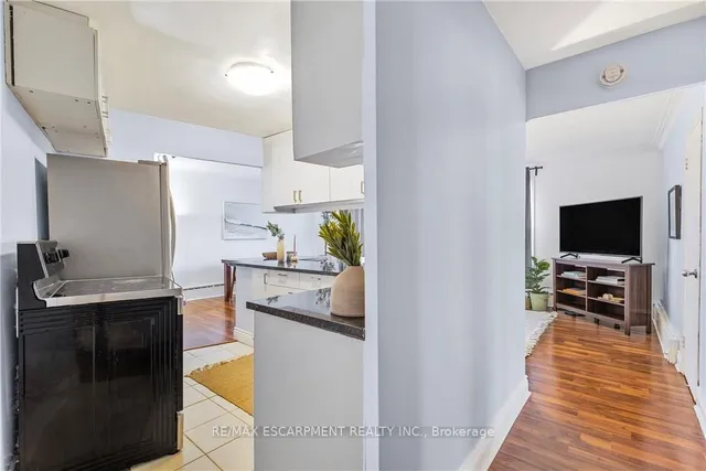 Additional property image - 2052 Courtland Dr Unit 401