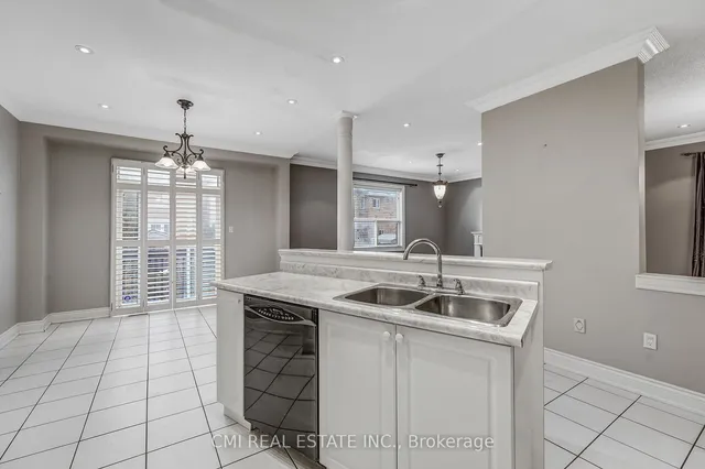 Additional property image - 54 Rockstep Crt