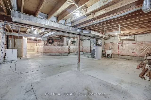 Additional property image - 54 Rockstep Crt