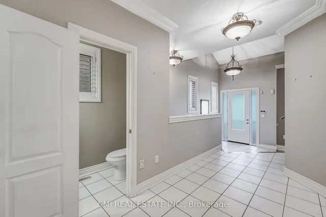 Additional property image - 54 Rockstep Crt