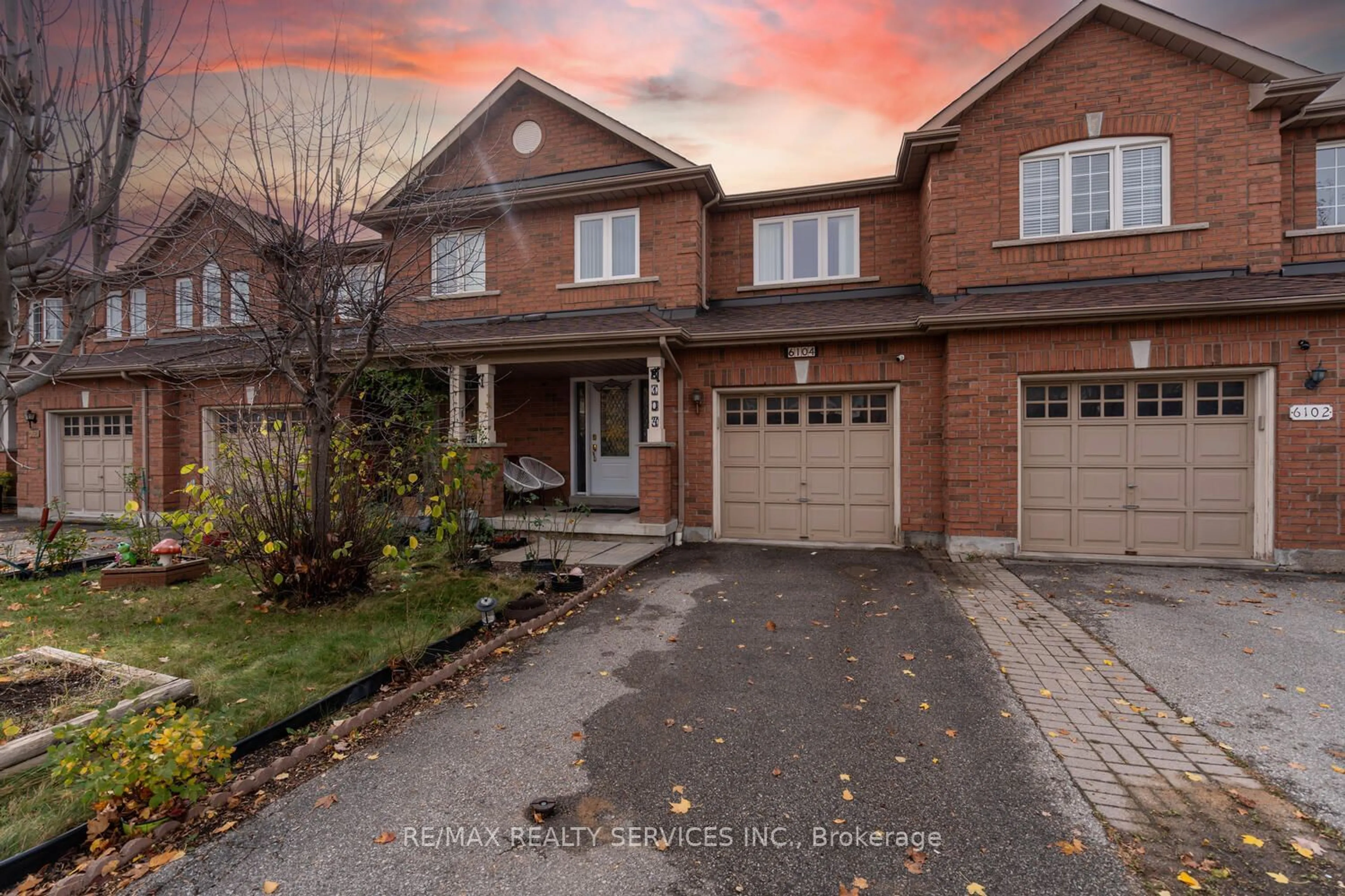 Home with brick exterior material, street for 6104 ROWERS Cres, Mississauga Ontario L5V 3A2