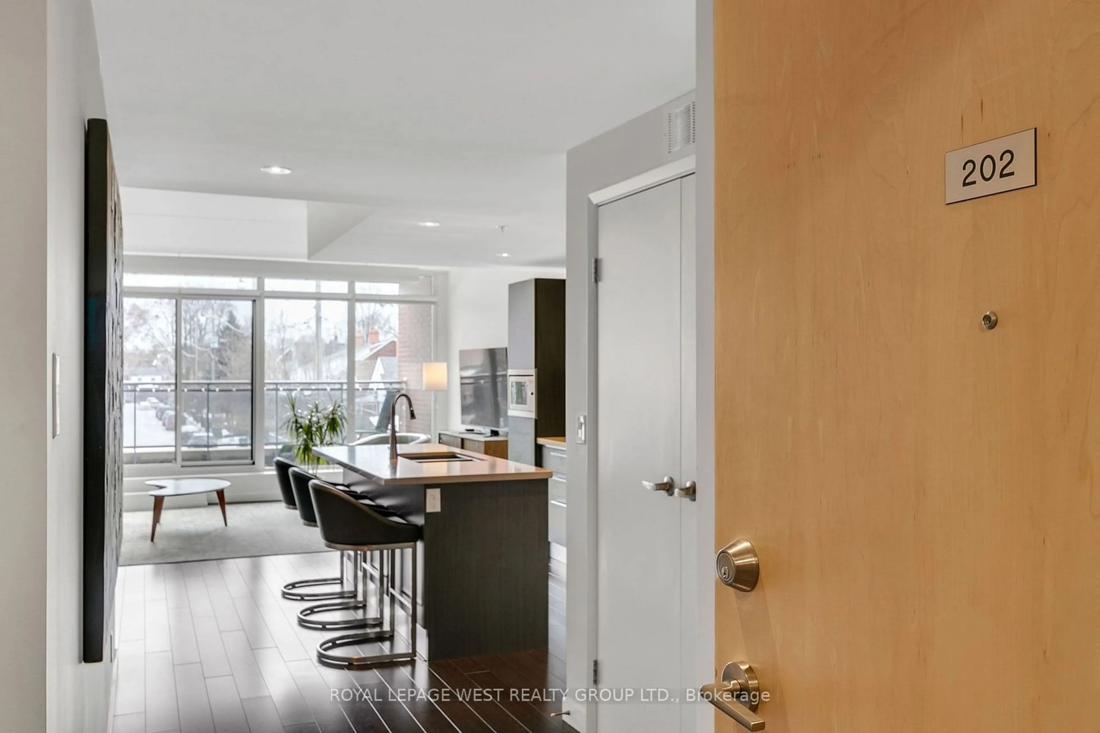 Open concept kitchen, unknown for 588 Annette St #202, Toronto Ontario M6S 2C4