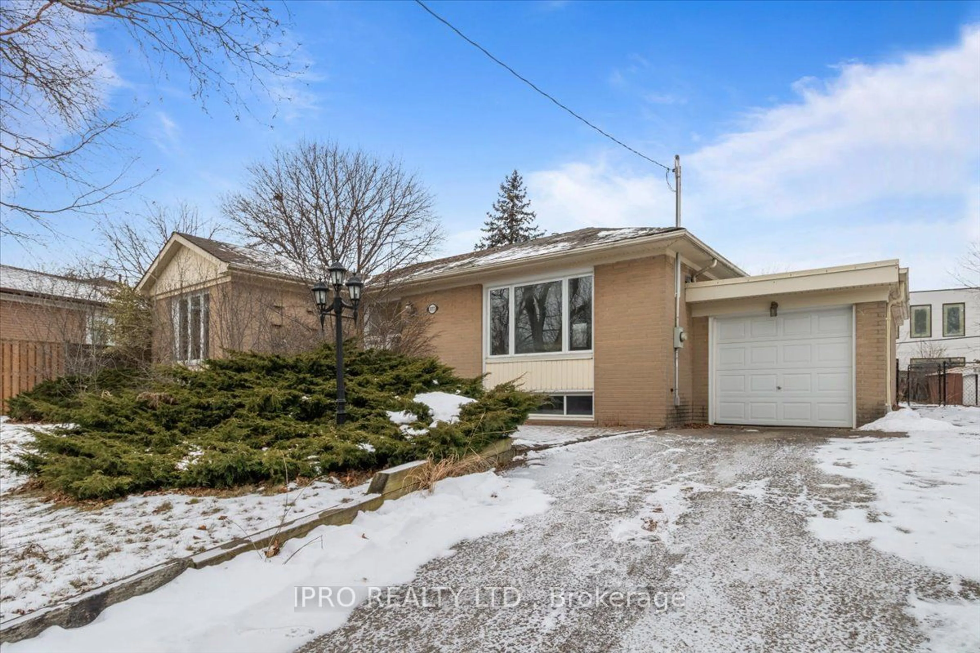 Unknown for 1333 Sheldon Ave, Oakville Ontario L6L 2P9