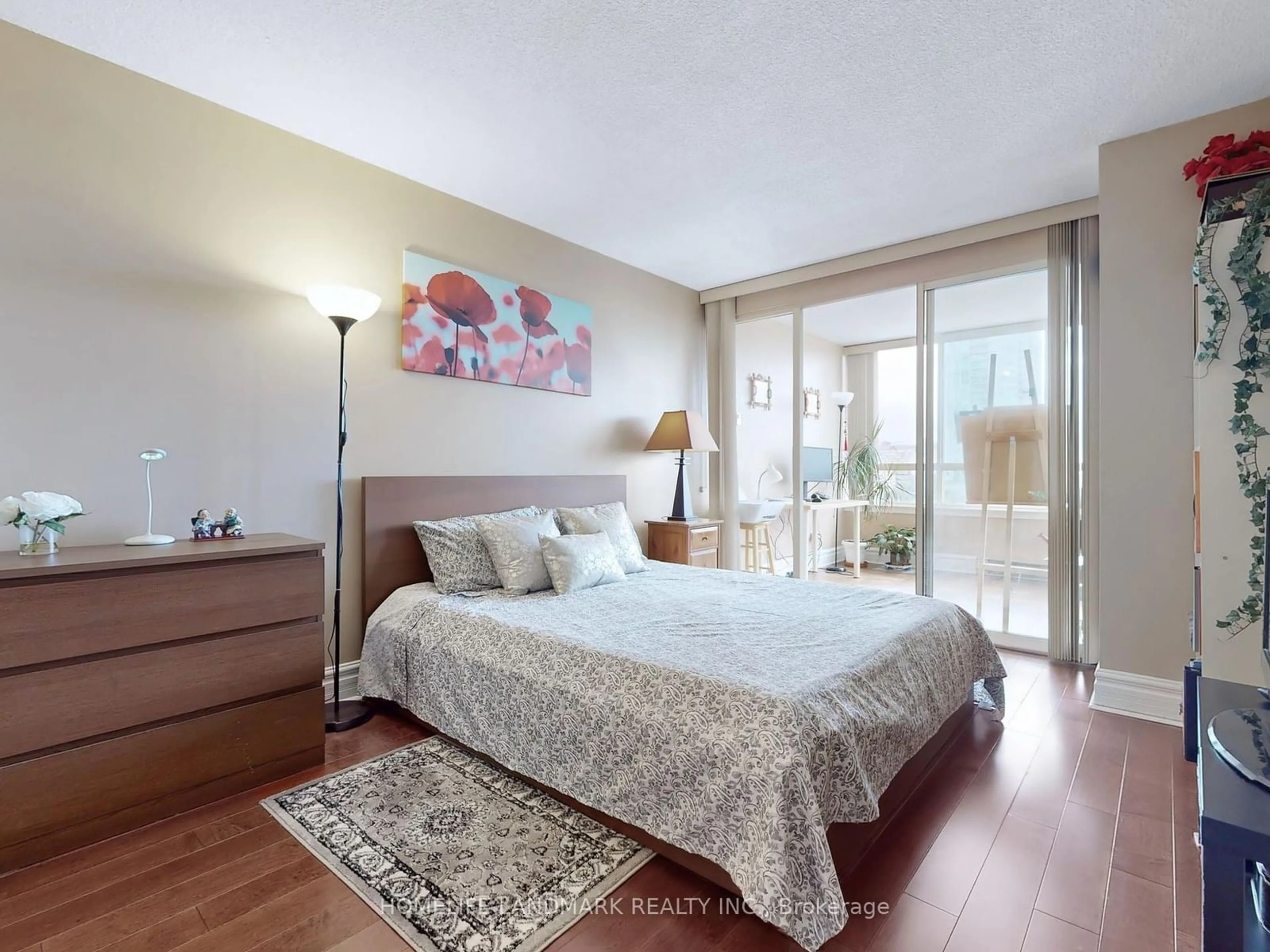 Bedroom with bed, wood/laminate floor for 3605 Kariya Dr #401, Mississauga Ontario L5B 3J4