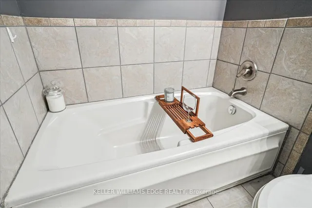 Additional property image - 1276 Maple Crossing Blvd Unit 1007