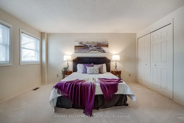Additional property image - 2198 Charnwood Dr
