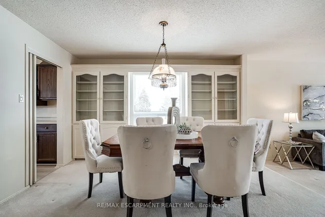 Additional property image - 2198 Charnwood Dr
