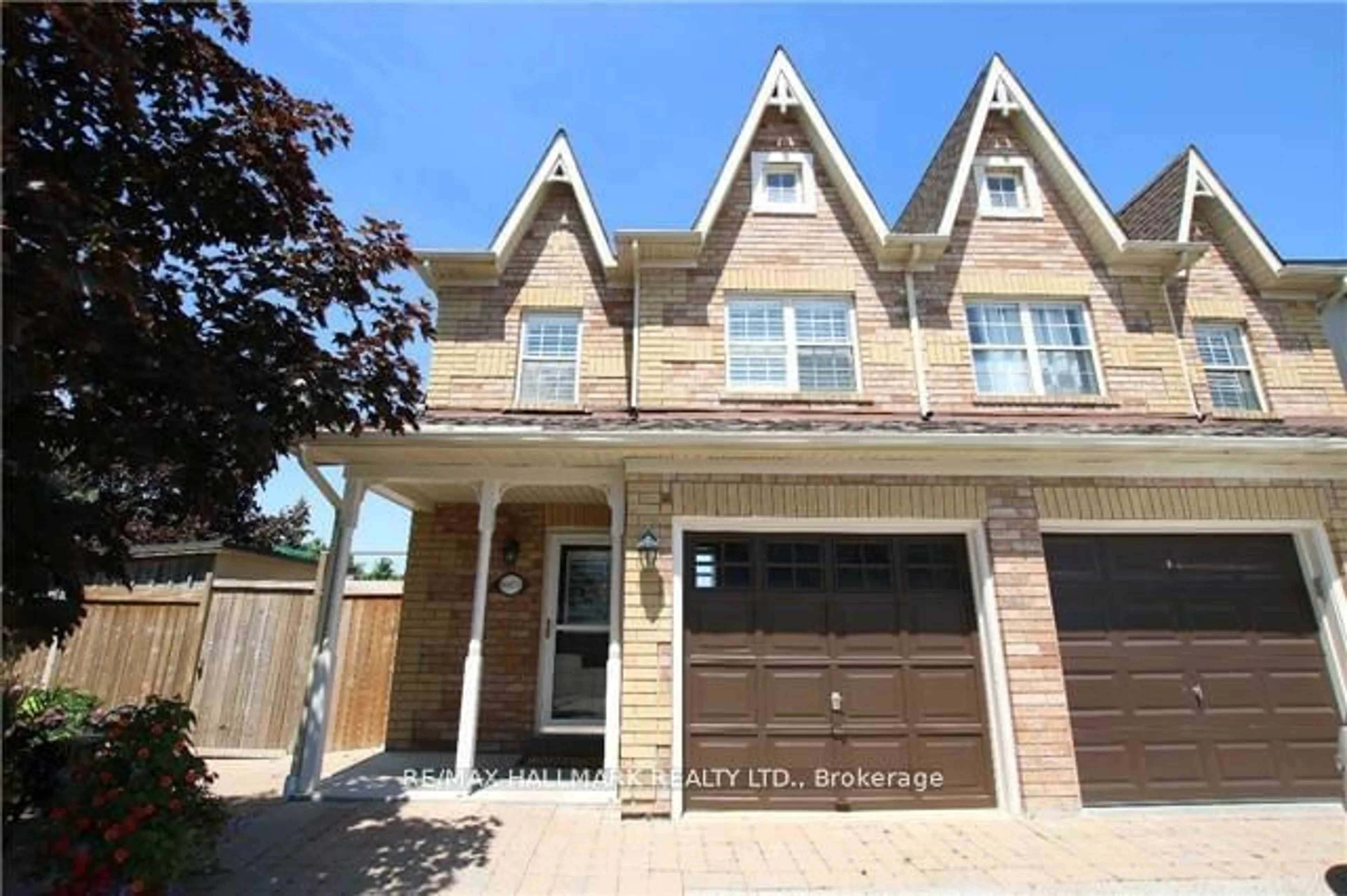 Home with brick exterior material, street for 6873 Shade House Crt, Mississauga Ontario L5W 1C3