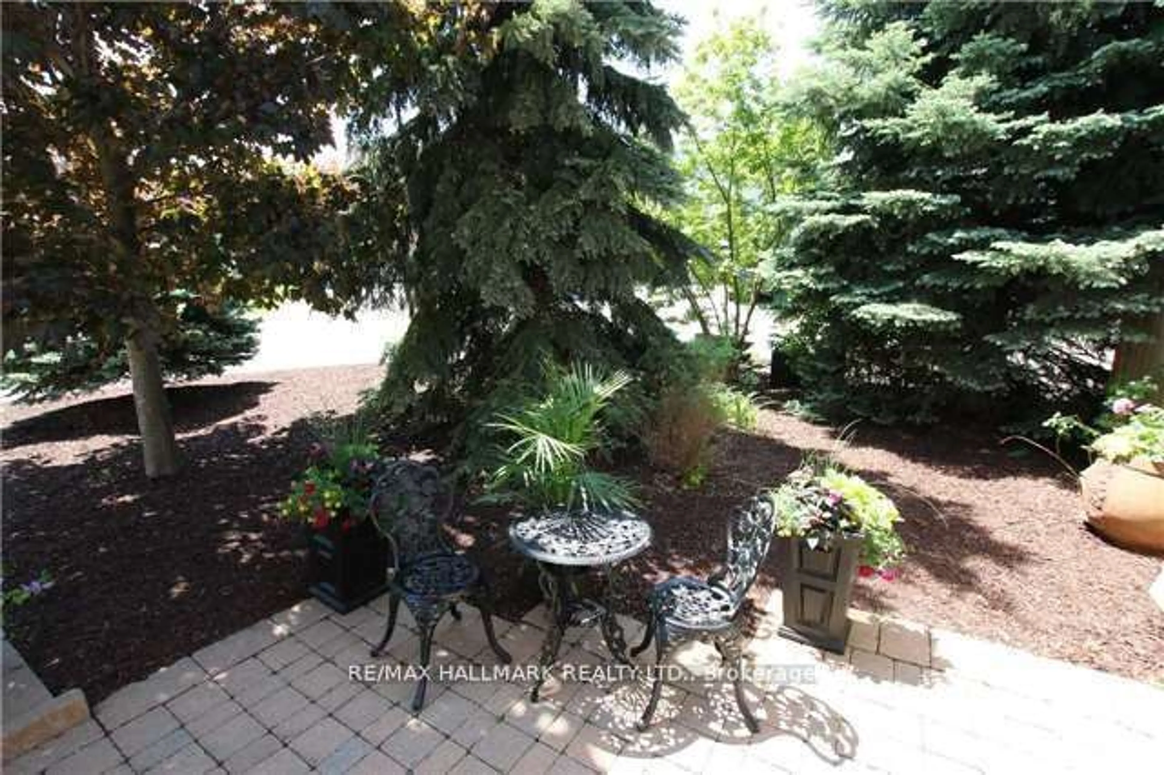 Patio, unknown for 6873 Shade House Crt, Mississauga Ontario L5W 1C3