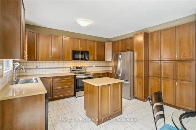 Additional property image - 55 Scotchmere Cres