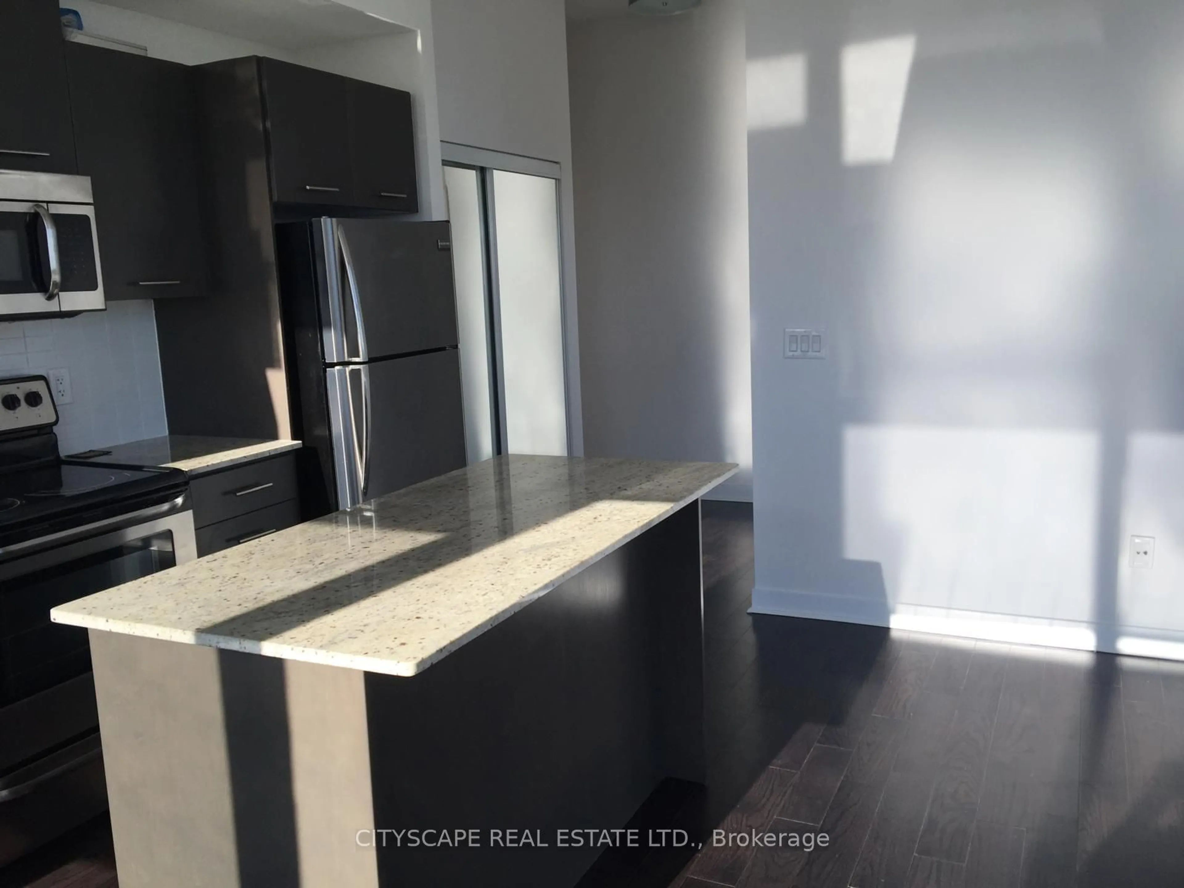 Open concept kitchen, unknown for 360 Square One Dr #3205, Mississauga Ontario L5B 0G7