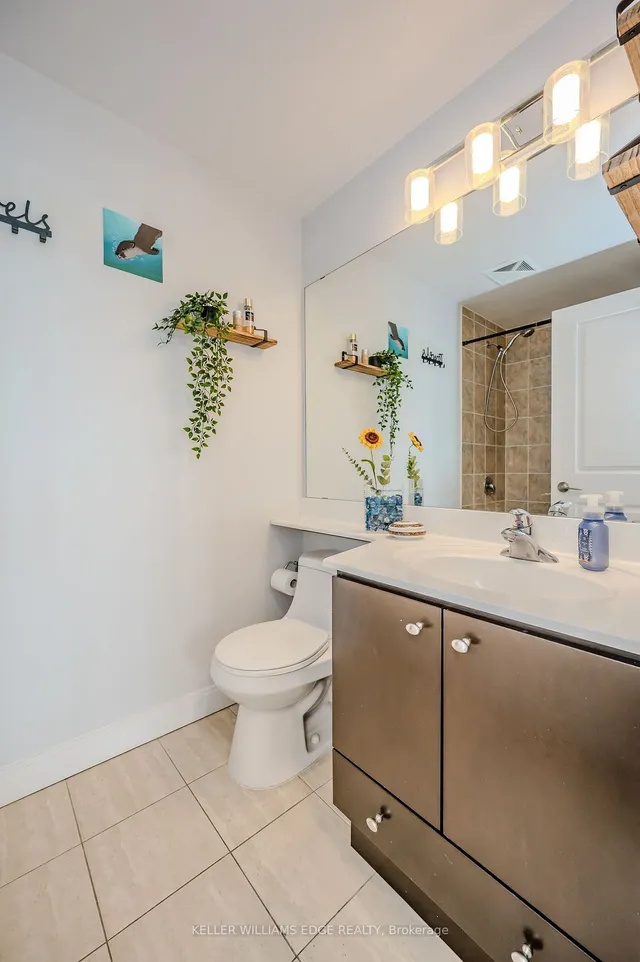 Additional property image - 60 Absolute Ave Unit 3004