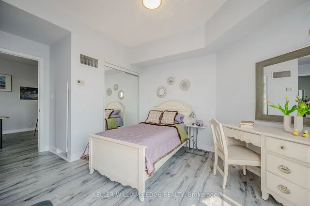 Additional property image - 60 Absolute Ave Unit 3004
