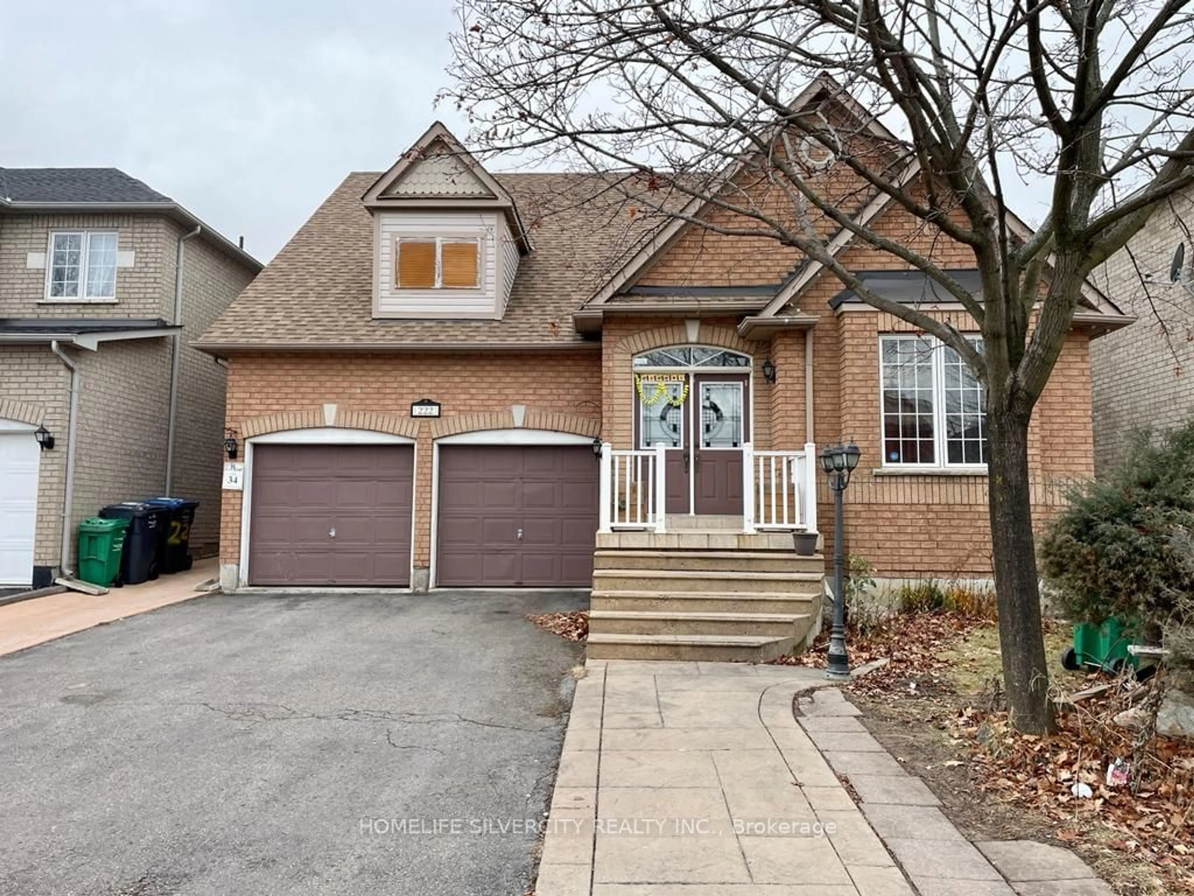 Home with brick exterior material, street for 222 Edenbrook Hill Dr, Brampton Ontario L7A 2W7