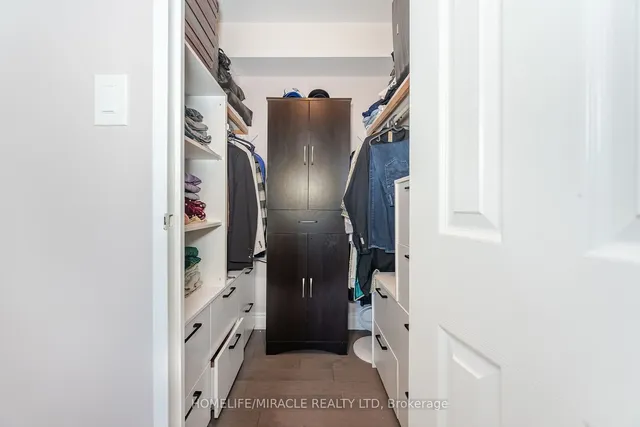 Additional property image - 234 Albion Rd Unit 304