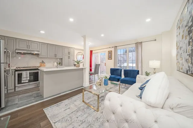 Additional property image - 72 Ridgefield Crt