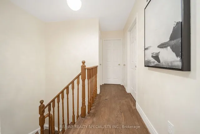 Additional property image - 72 Ridgefield Crt
