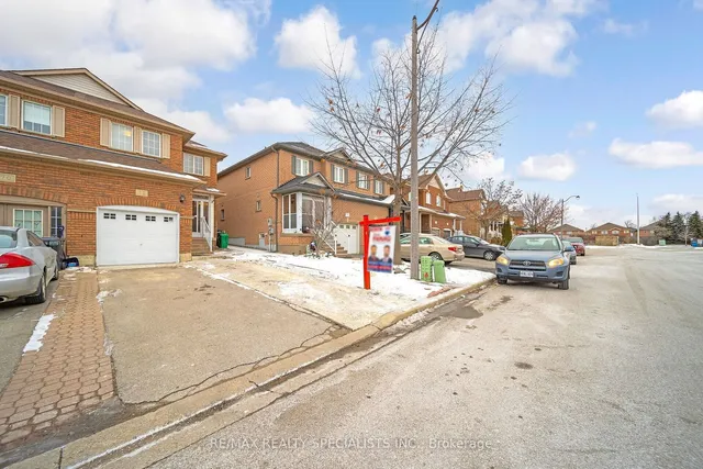 Additional property image - 72 Ridgefield Crt