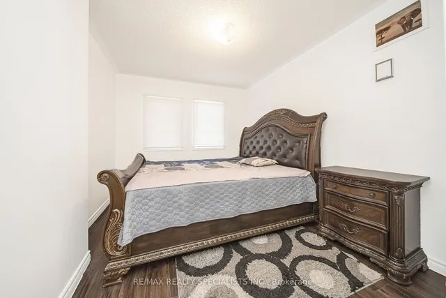 Additional property image - 72 Ridgefield Crt