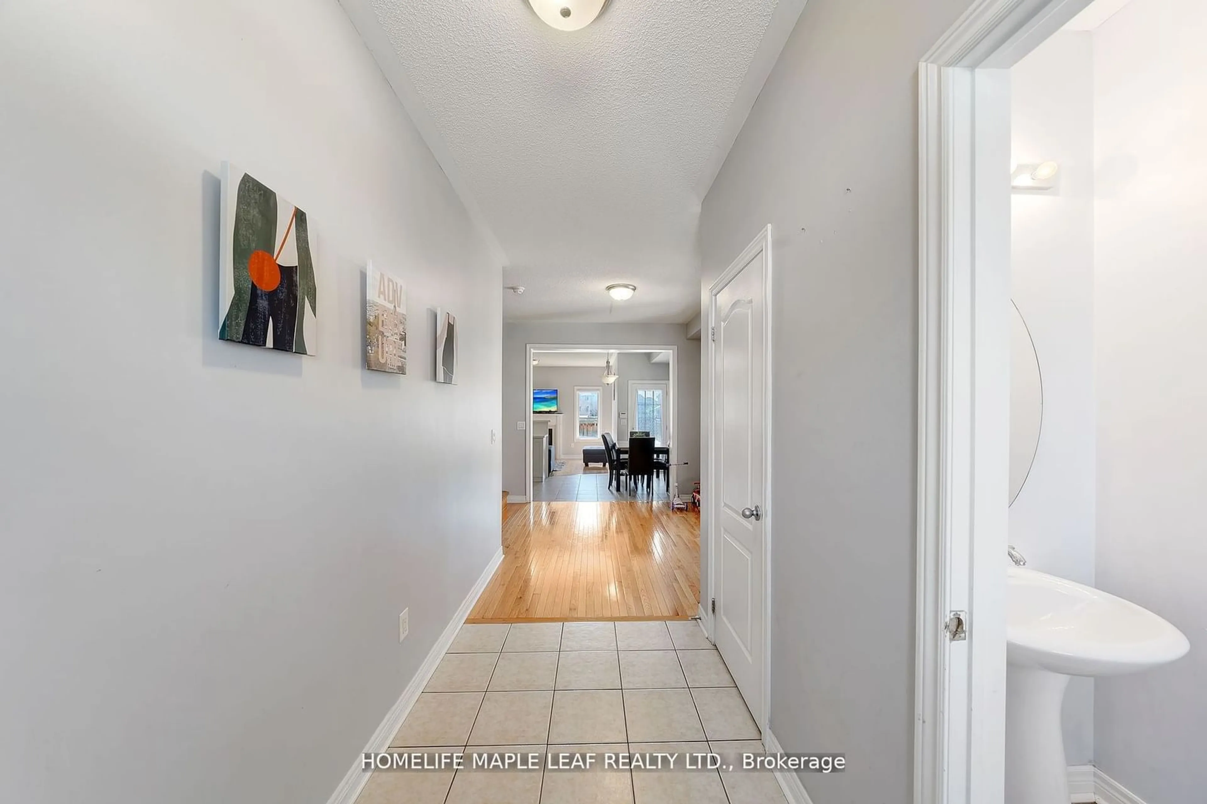 Indoor entryway for 56 POMELL Tr, Brampton Ontario L6P 3J6