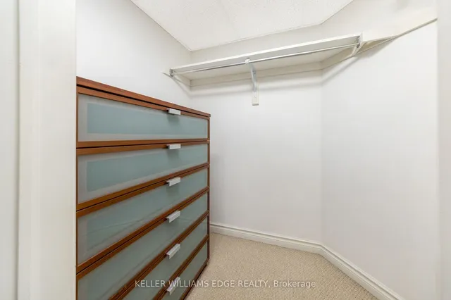 Additional property image - 2030 Cleaver Ave Unit 212